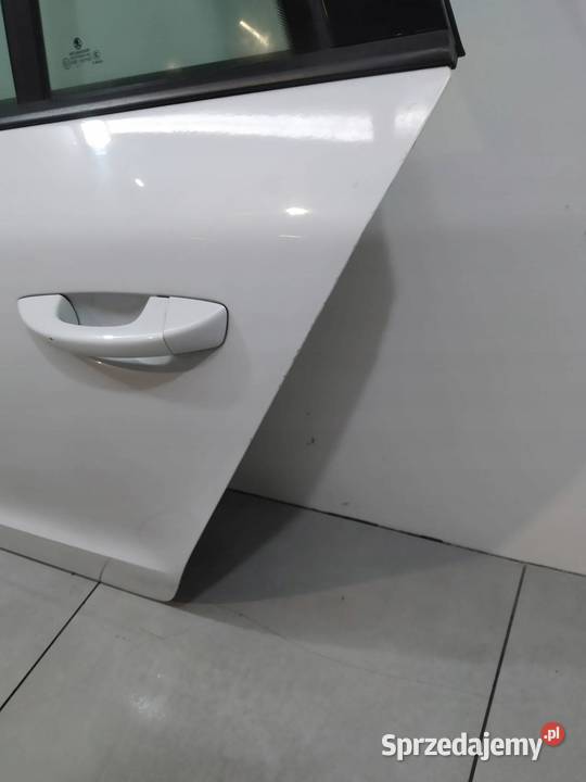 DRZWI LEWE TYŁ KOMBI LS9R Skoda Superb II świętokrzyskie