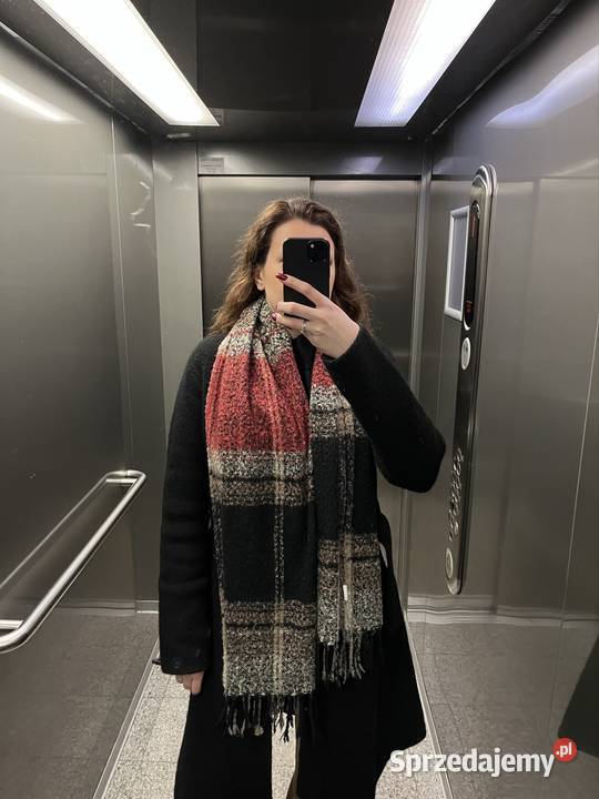 Szalik beżowy orsay