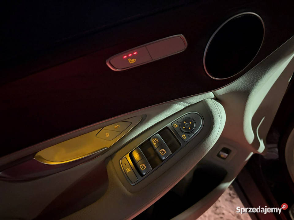 Mercedes GLC 250 Europa Skóry Hak LEDy ILS Lipówki