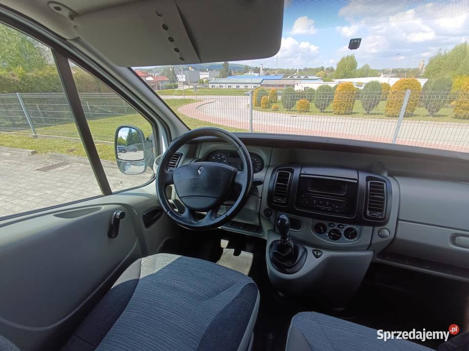 TRAFIC 20 DCi 90 3 osoby 2009 Sanok