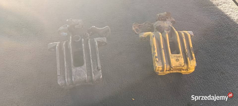 Zaciski Tył Lewy I Prawy Audi A4 B5 a20 śląskie sprzedam