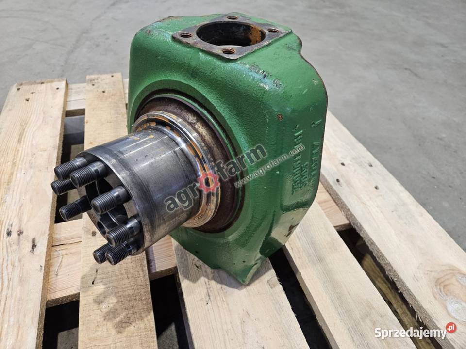 Zwrotnica LH John Deere 6155M 6135M 6135R 6140M