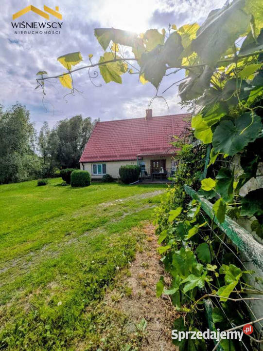 Dom mieszkalny z budynkami gospodarczymi w pomorskie Glina sprzedam