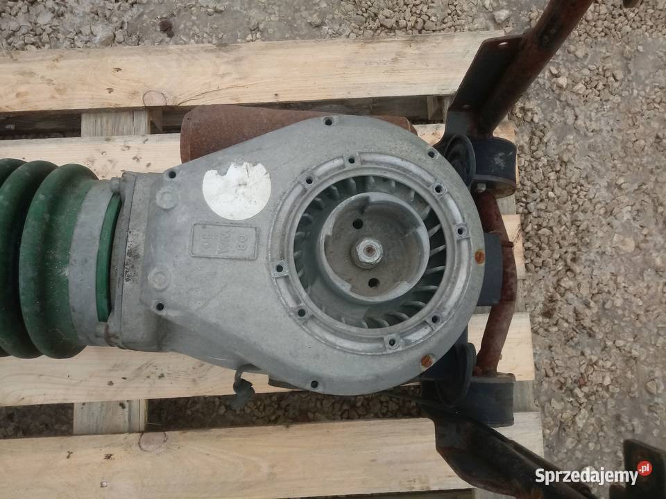 ZAGĘSZCZARKA SKOCZEK UBIJARKA STOPA 08 MW 80