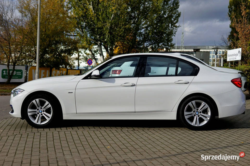 BMW 318 salon Polska super stan Sport Line 4/5 mazowieckie Warszawa