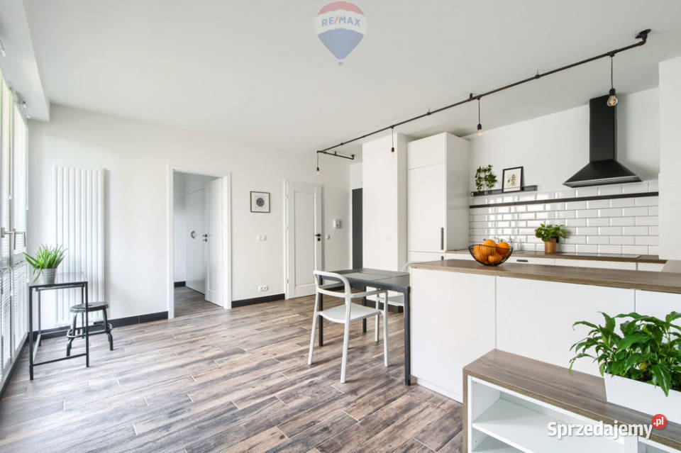 2 pokoje 38 m Park Skaryszewski garaż mazowieckie Warszawa