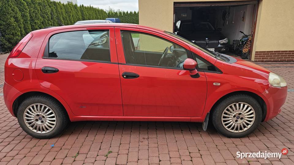 Fiat Grande Punto 14 77 2007r Klima Salon 1 podkarpackie Zarszyn