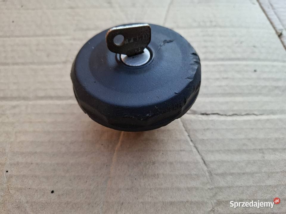 Korek baku wlewu paliwa Fiat 126p Maluch FL ST Strzelce Opolskie