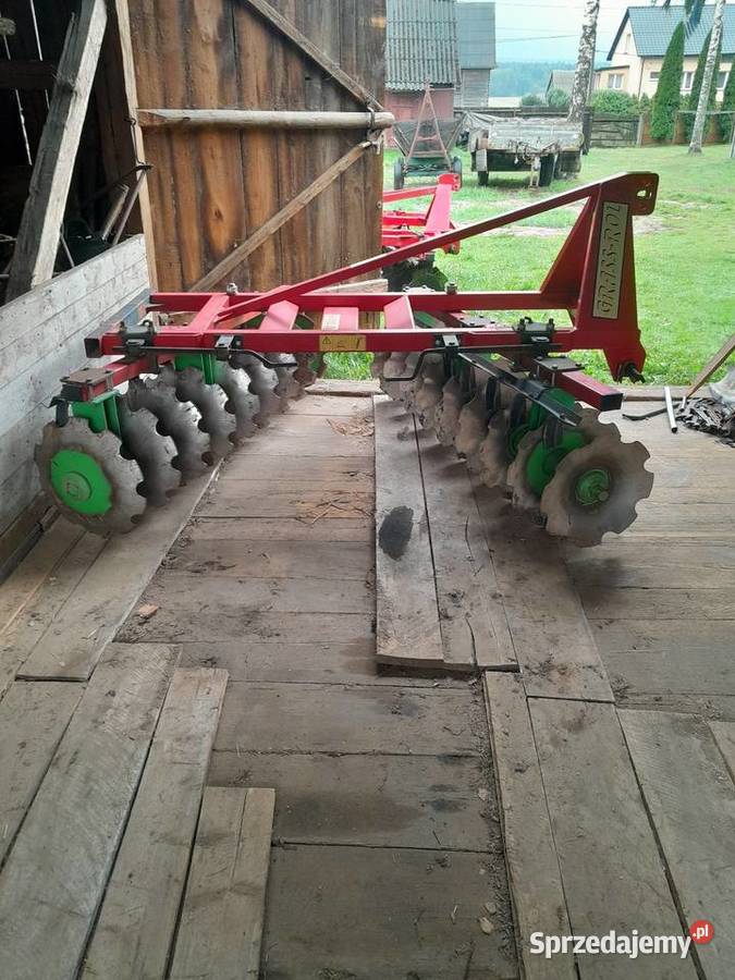 Brona talerzowa zadbana sprawna gruby materiał Łagów