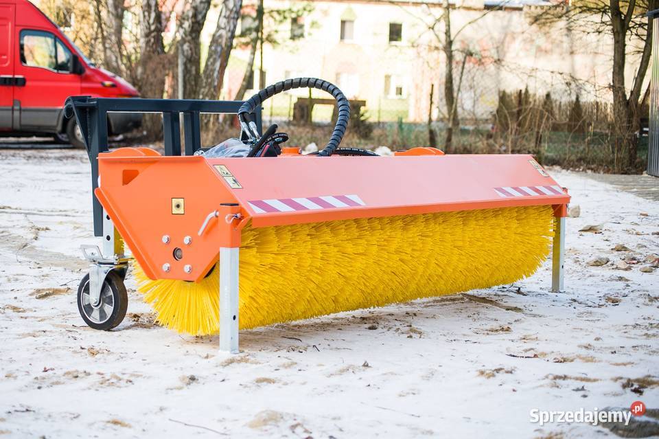 Szczotka Zamiatarka ZE 120 szerokość robocza 120 Końskie sprzedam