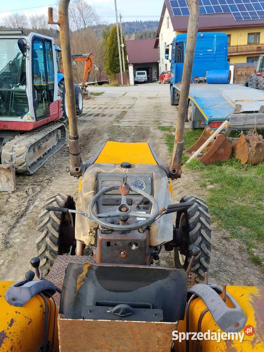 ciagnik sadowniczy renault 4x4 fructus 7014 małopolskie Sucha Beskidzka