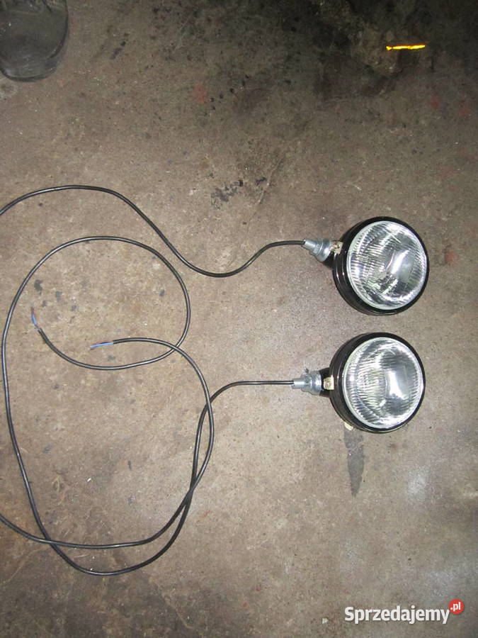 Lampy reflektorowe z żarówkami Żnin sprzedam