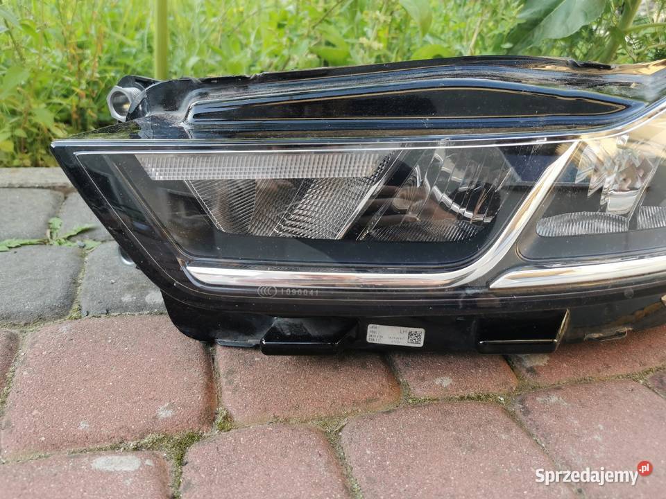 LAMPA LEWA REFLEKTOR LED X590 J9D313W030BA Jelenia Góra sprzedam