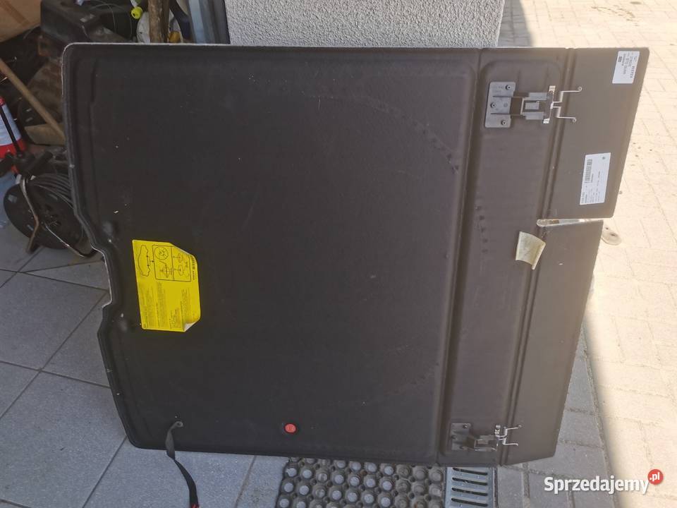 Podłoga płyta bagażnika Volvo V50 3999984 sprzedam