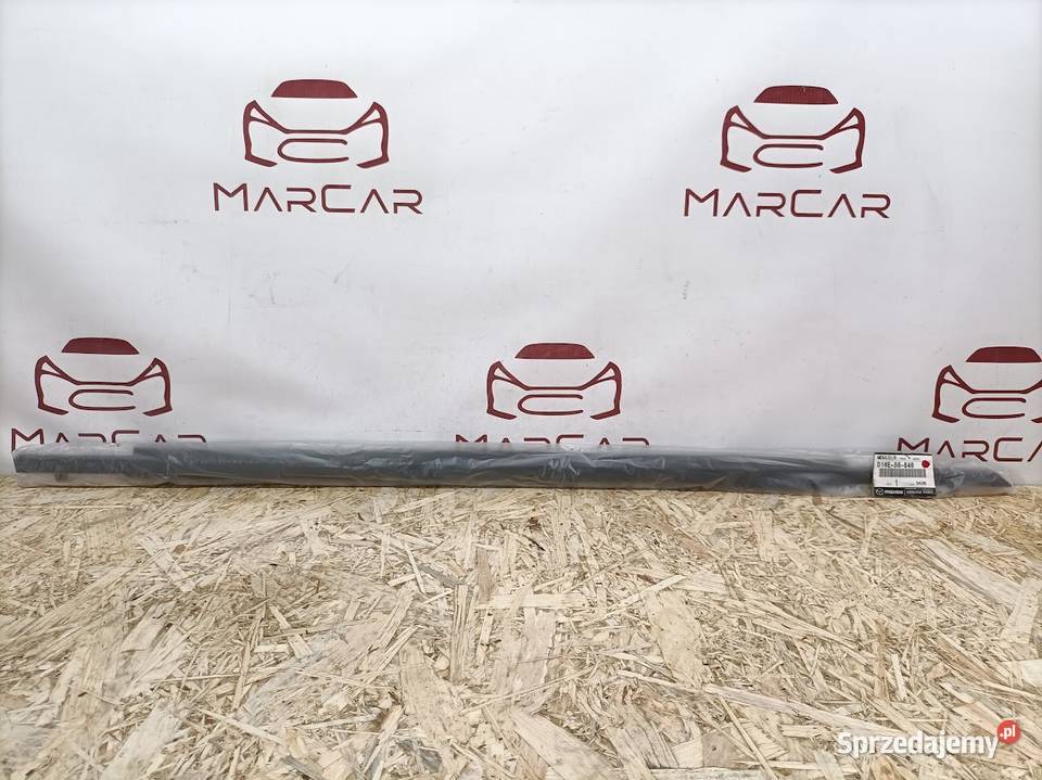 MAZDA CX3 16 LISTWA ZGARNIAJĄCA DRZWI PRAWY osobowe Pleszew sprzedam
