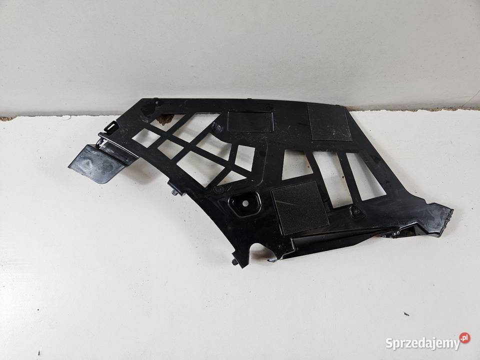 MERCEDES AKLASA W177 LIFT AMG ŚLIZG PRAWY Międzychód