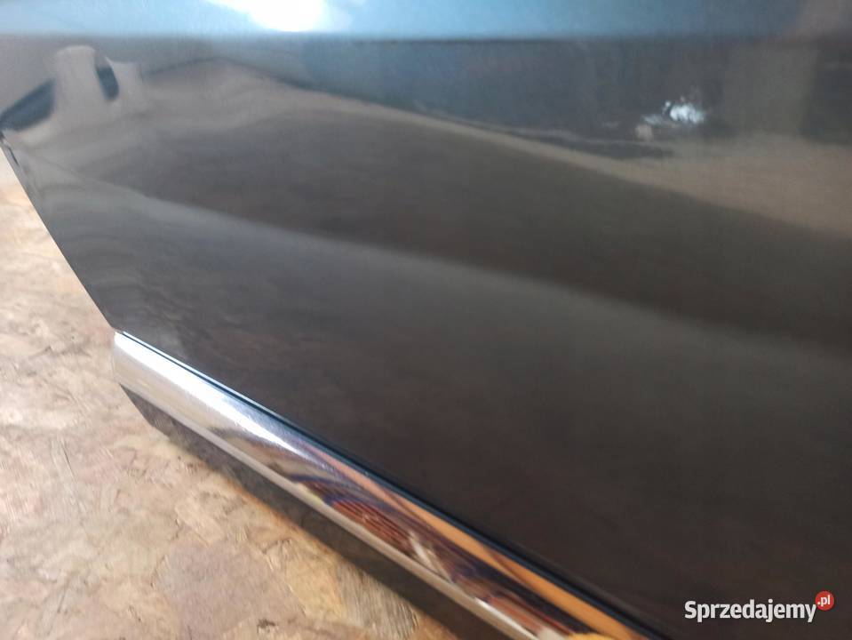 VOLVO S80 DRZWI PRAWE TYŁ kolor 705 Drzwi
