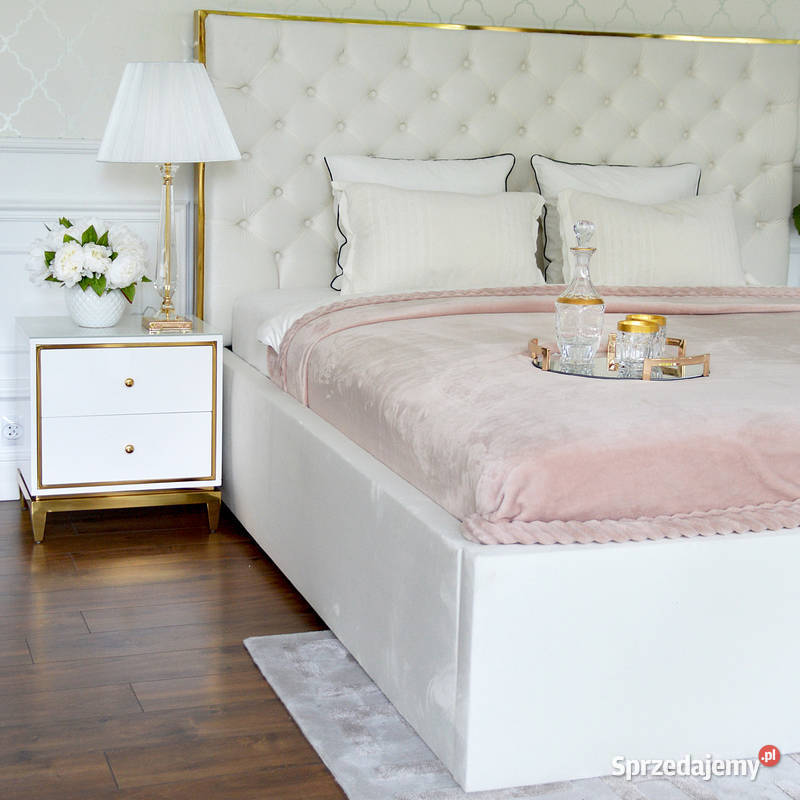Łóżko glamour złote ze stelarzem 200x200