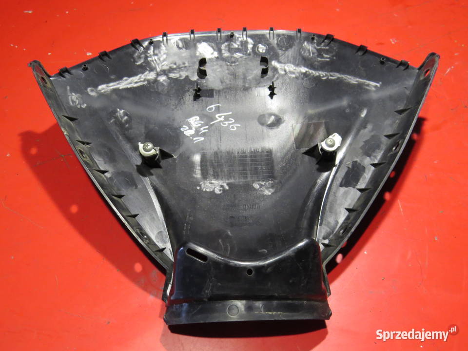 SUZUKI BURGMAN 400 K7 2008 podszybie owiewka