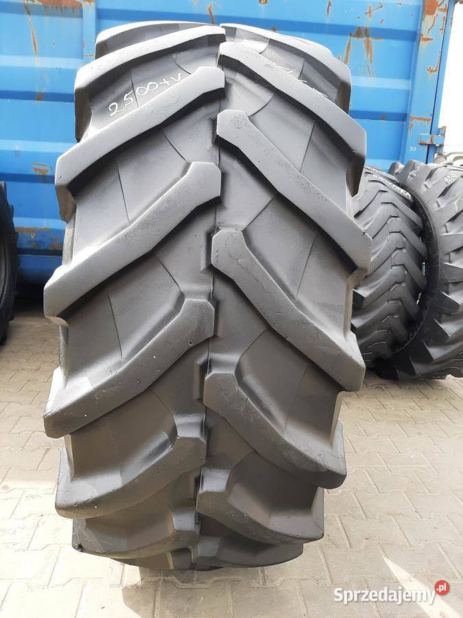2x Opona używana rolnicza 60070R30 TRELLEBORG Zaścianki