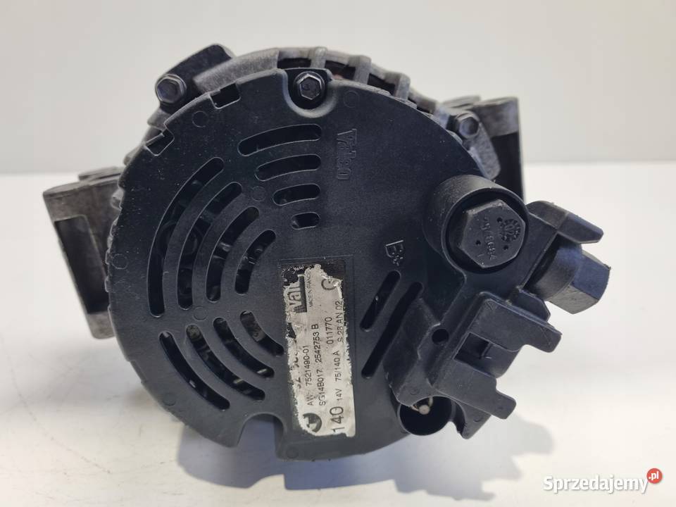 ALTERNATOR BMW E46 18 20 i valeo 7521490 140A Rudka