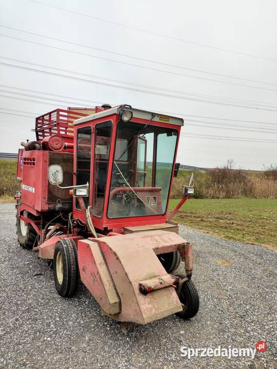 kombajn buraczany marka Arbos Piacenza SB 1200 Katowice