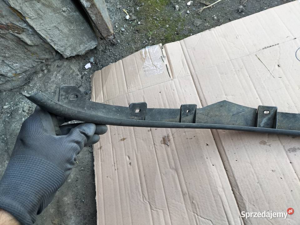 NISSAN TERRANO 2 LISTWA NAKŁADKA BŁOTNIKA Listwy i nakładki lubelskie Kamień-Kolonia