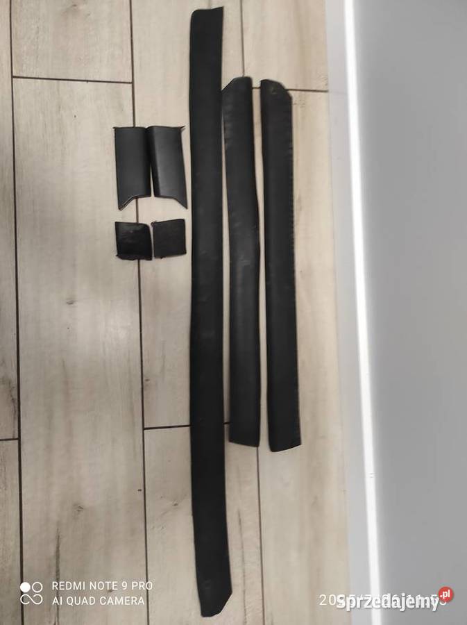 Listwy boczne dolne do audi 80 b4