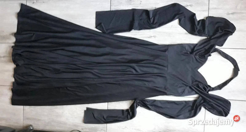 Czarna suknia wieczorowa piękna perła na plecach Sosnowiec