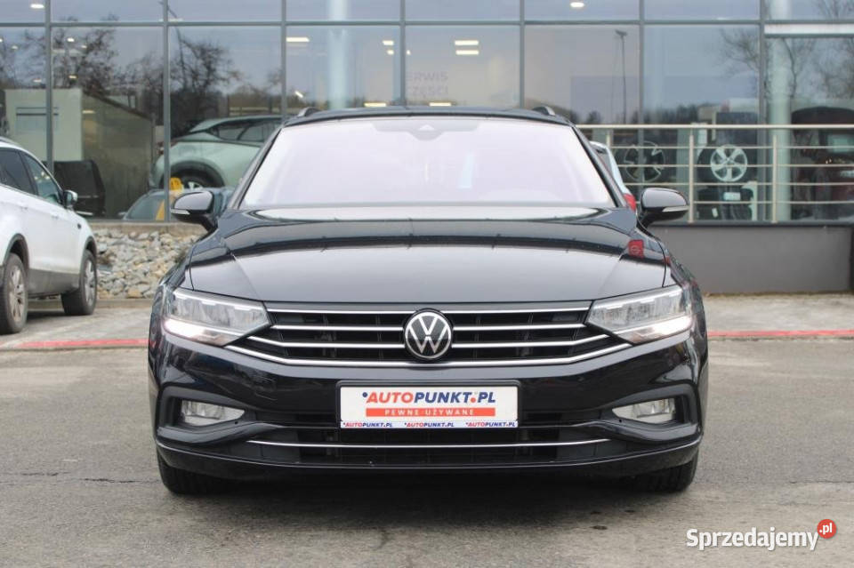 Volkswagen Passat 2022r Carplay Podgrz Fotele Kraków
