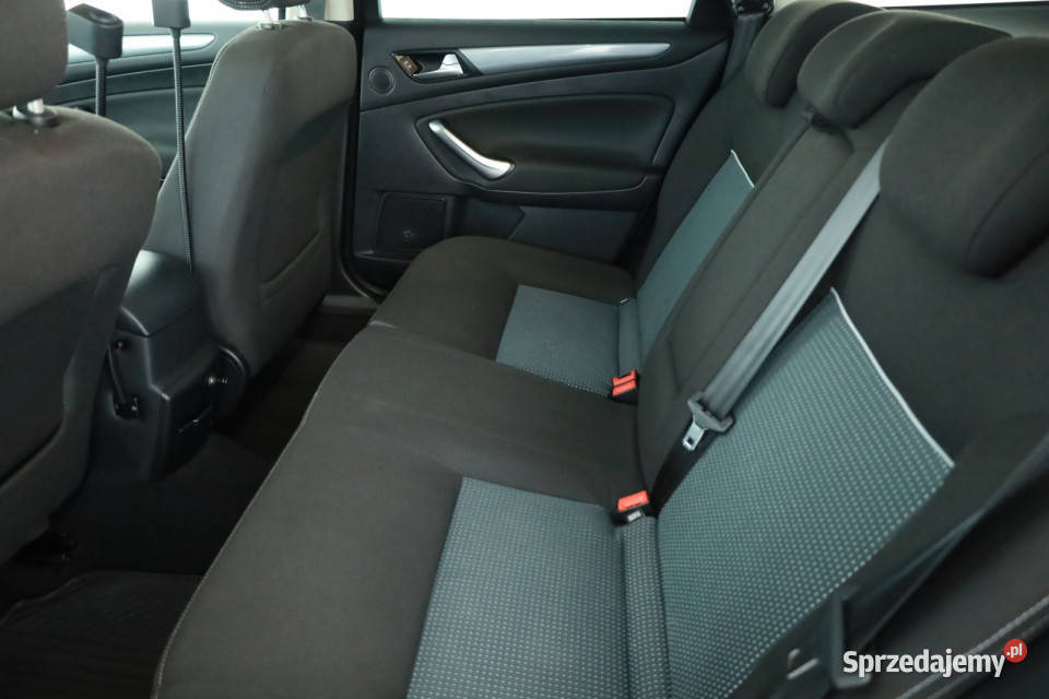 Ford Mondeo 16 TDCi światła przeciwmgielne