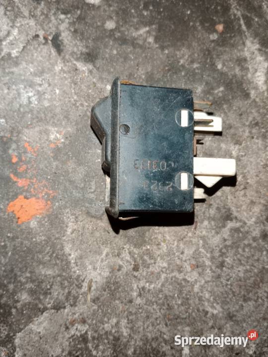 Przełącznik włącznik światła przeciwmgielnego Poddębice