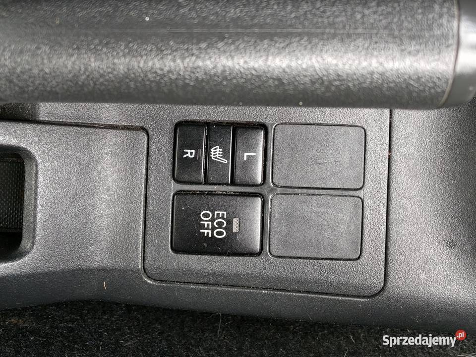 Toyota Yaris II 13 BOGATE WYPOSAŻENIE Świetny Rok produkcji 2011 Kamieńsk sprzedam