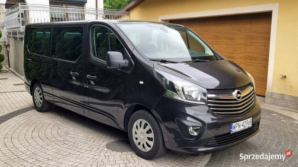 Opel Vivaro 9 Osób Navi Led 125 GWARANCJA Zakup 1600cm3 Płońsk