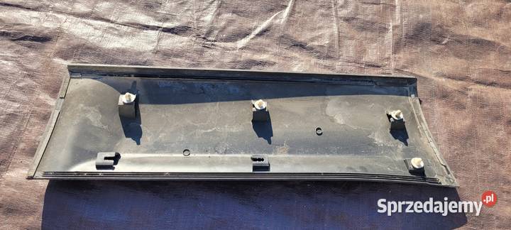 NISSAN QASHQAI 06 LISTWA DRZWI LEWY TYŁ Ruda Śląska