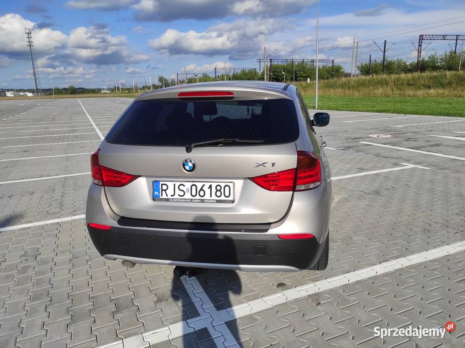 BMW X1 20 TDI 143 beżowy Jasło