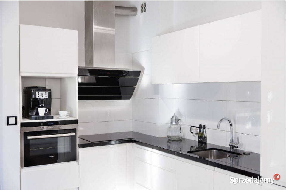 Luksusowy i przestronny apartament bezpośrednio internet Warszawa