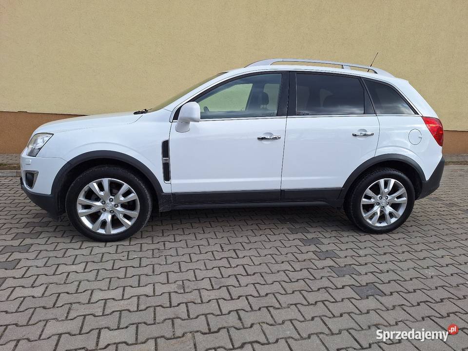 Opel Antara 4x4 Xenon Skóra Nawigacja