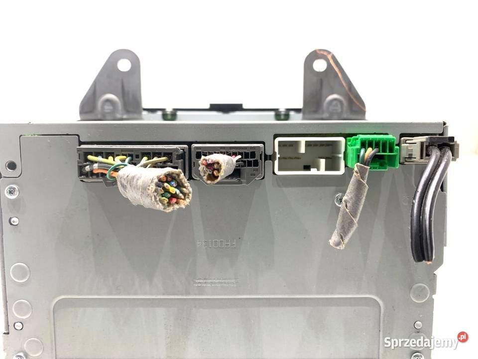 RADIO HONDA CRV III 39100SWAG202M1 ODTWARZACZ osobowe