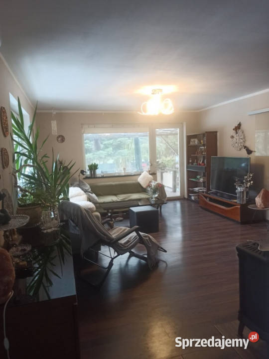 Sprzedam dom ziałka 1000 m2 bliźniak Marki