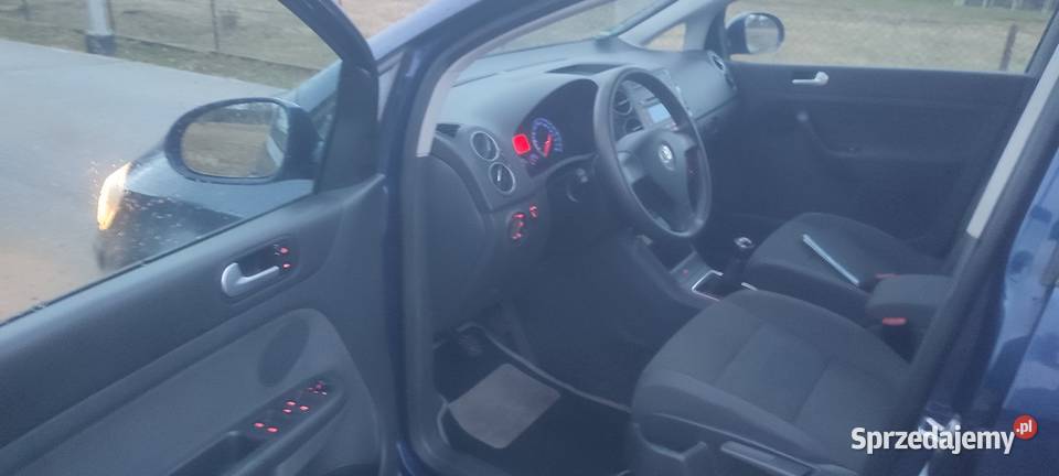 VW Golf 5 PLUSklima170 super stan z Niemiec 1595cm3 Krosno sprzedam