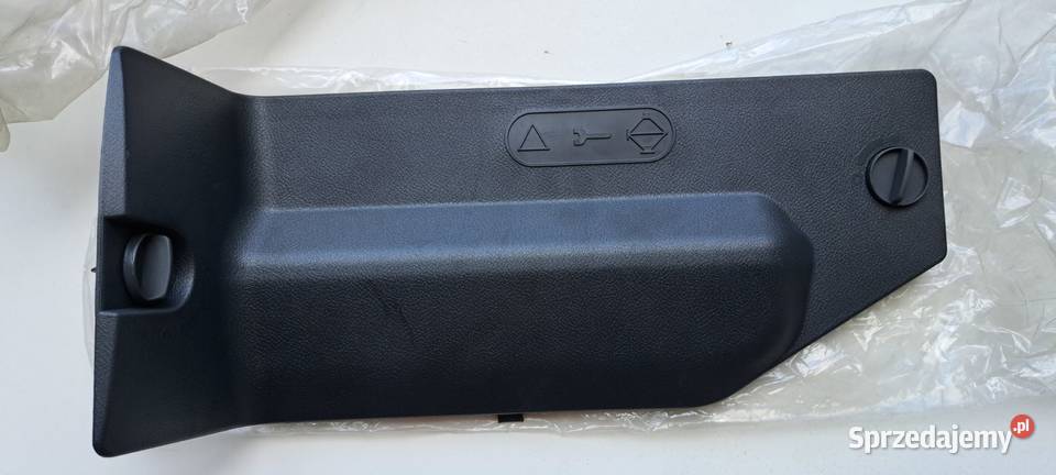 Plastik osłona bagażnika lewa 716745614 FIAT osobowe Luzino