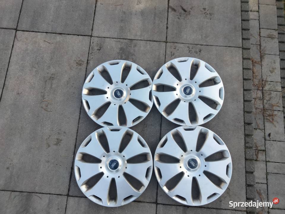 KOLPAKI dekle 16 FORD focus kuga mondeo fiesta s Puławy