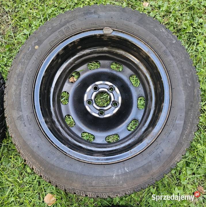 Opony Pirelli SnowControl Winter 190 18565 R15 Opony i felgi Gdańsk sprzedam