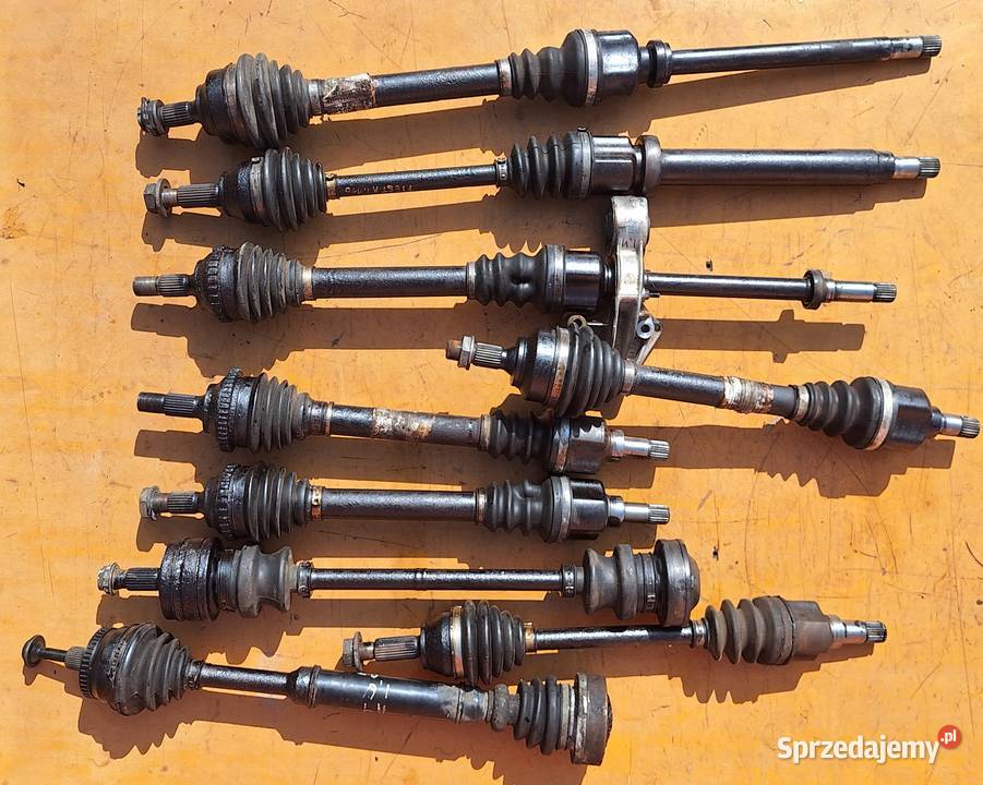 VW PASSAT 23 B5 AUTOMAT PÓŁOŚ PRAWA PRZÓD Radom sprzedam