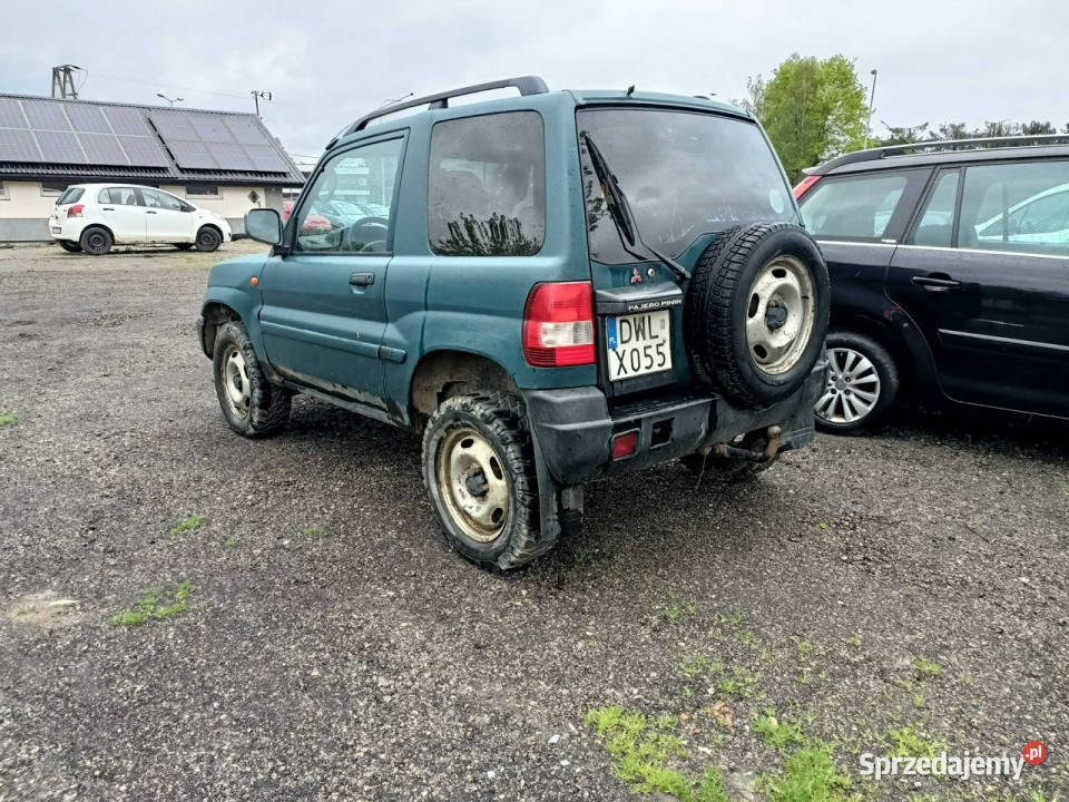 Mitsubishi Pajero Mitsubishi Pajero 18 00r 4x4 manualna