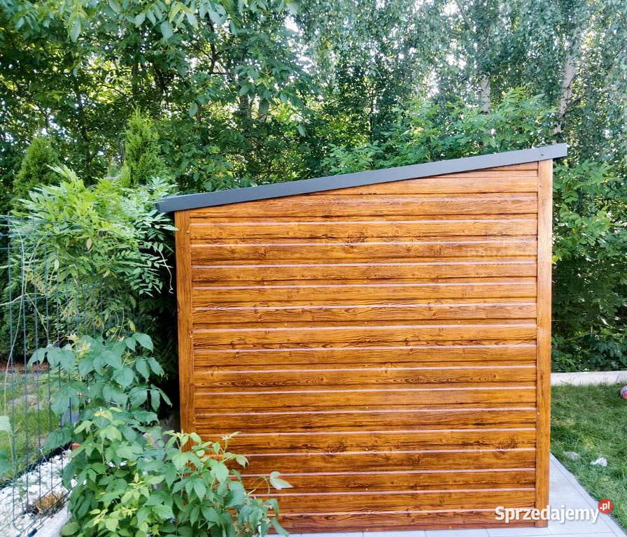 SCHOWEK DOMEK OGRODOWY 2m x 15m SPAD W TYŁ DRZWI Łapanów
