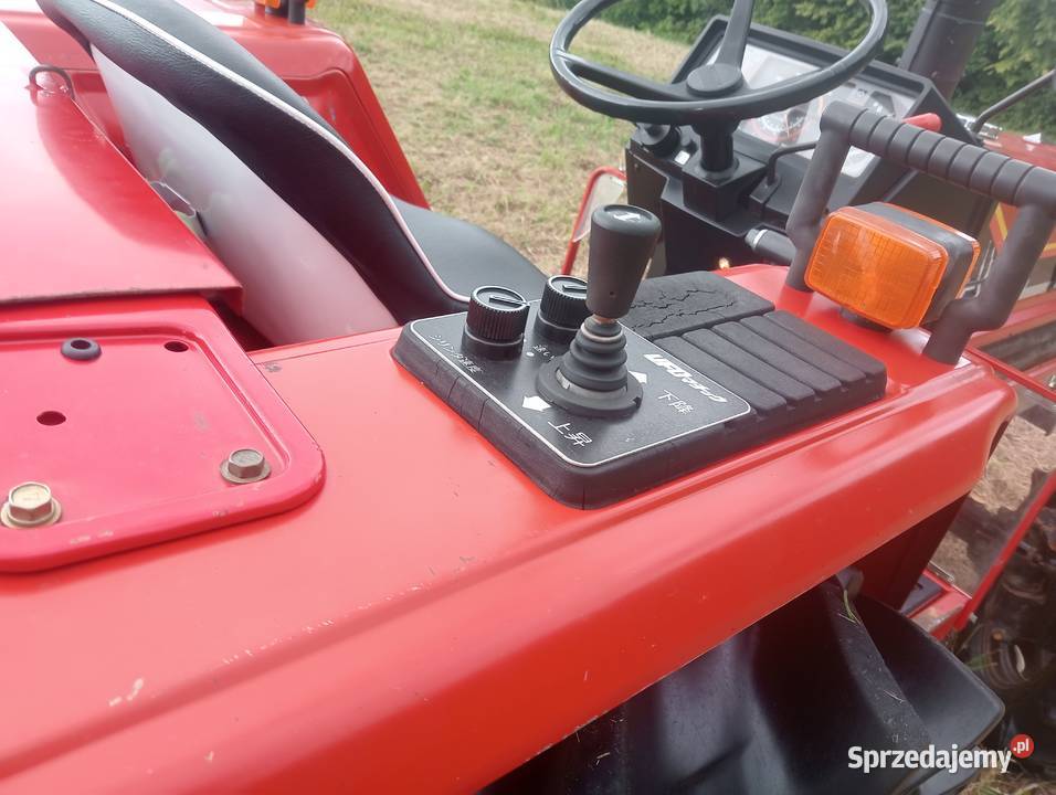 Yanmar 4x424 konny trzy gary 890 Mt