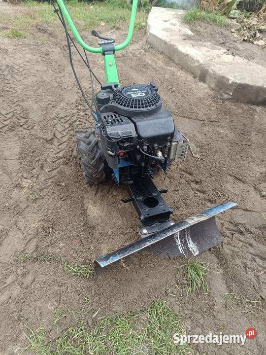 Pług do odśnieżania