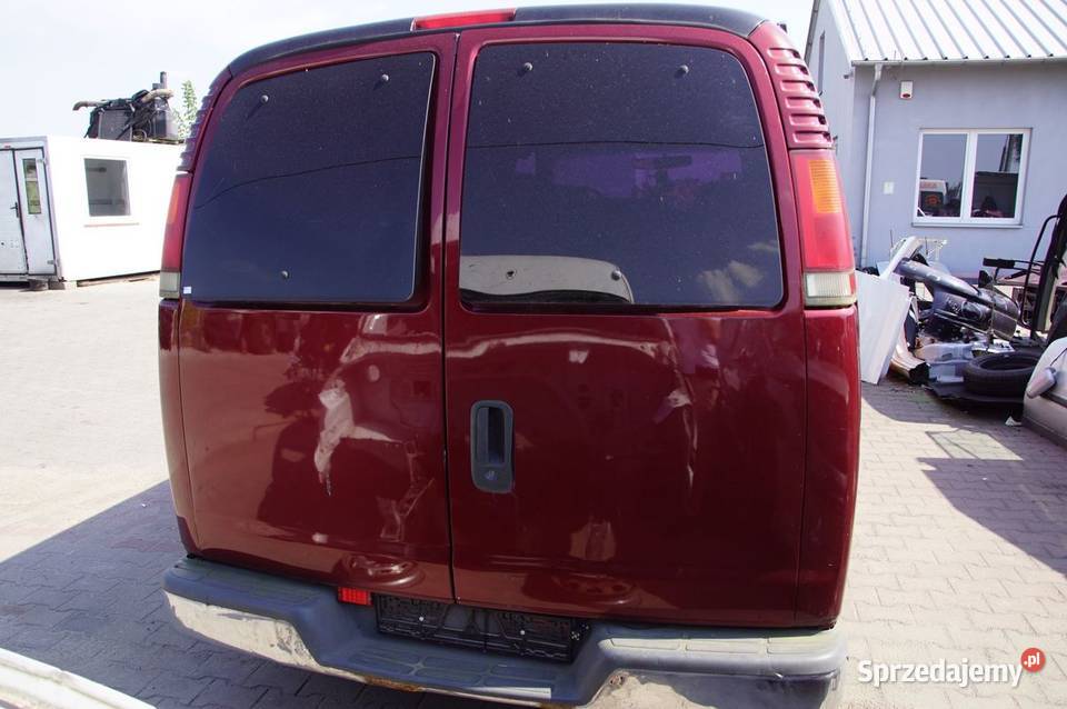 DRZWI PRAWE TYŁ GMC SAVANA Lipno